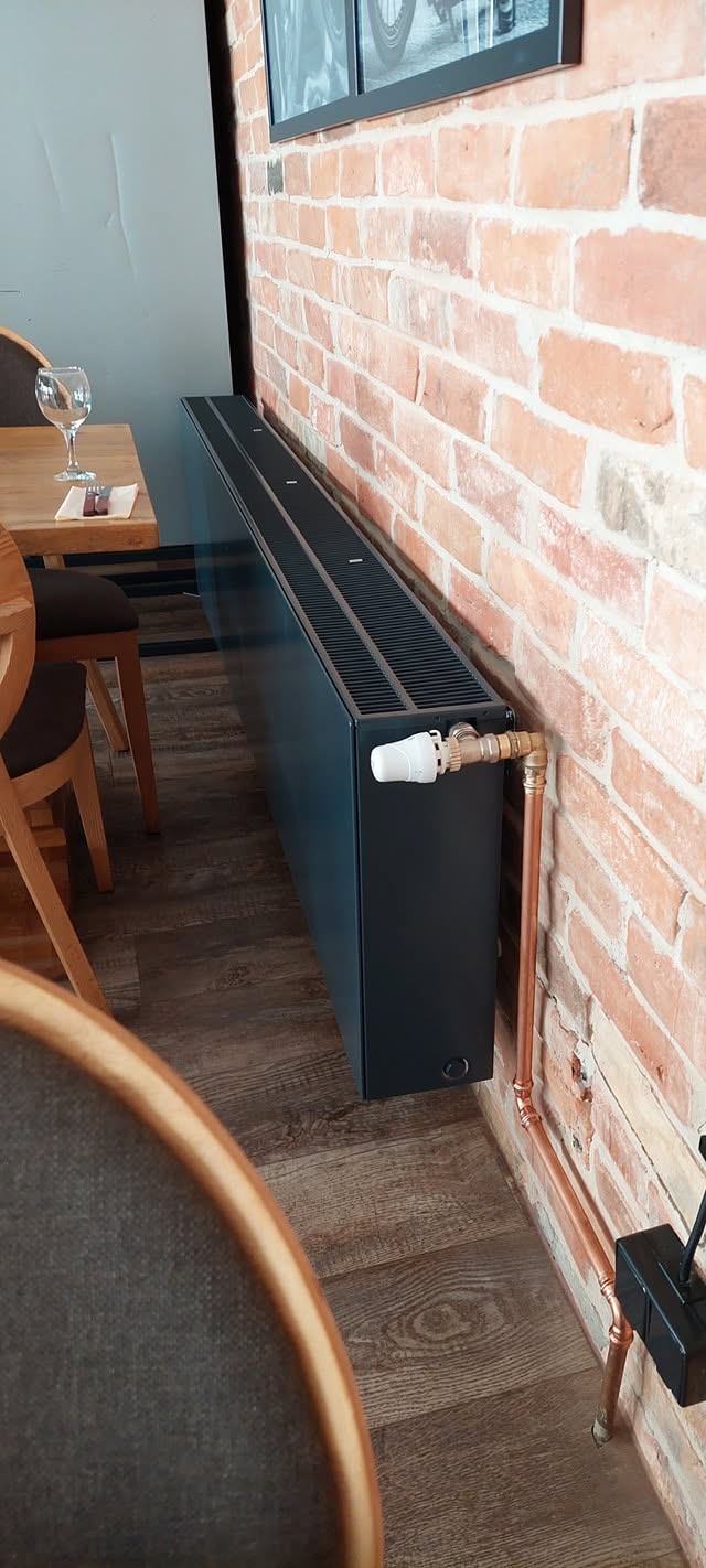 Wymiana grzejników w znanej gorzowskiej restauracji